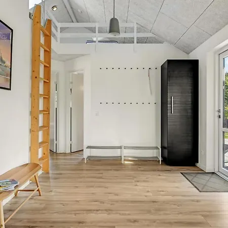 Holiday home Stunning In Haderslev With Wifi *